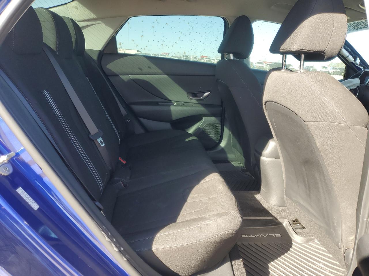 2023 Hyundai Elantra - Image 10