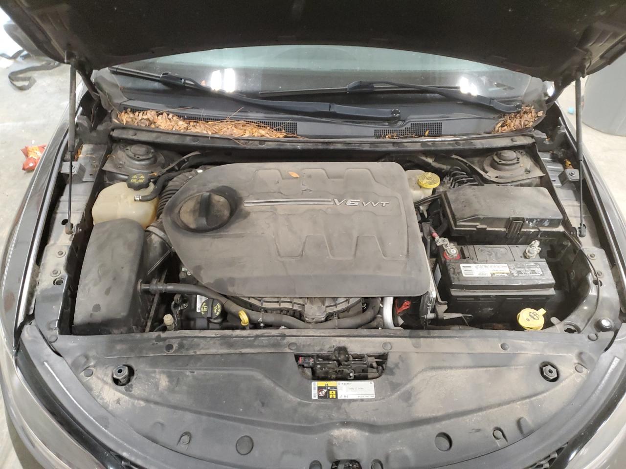 2015 Chrysler 200 S VIN: 1C3CCCBG7FN518820 Lot: 87047024