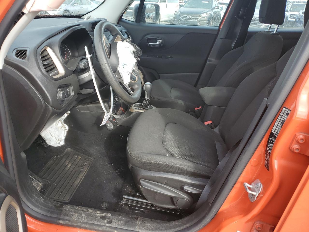 2016 Jeep Renegade - Image 7