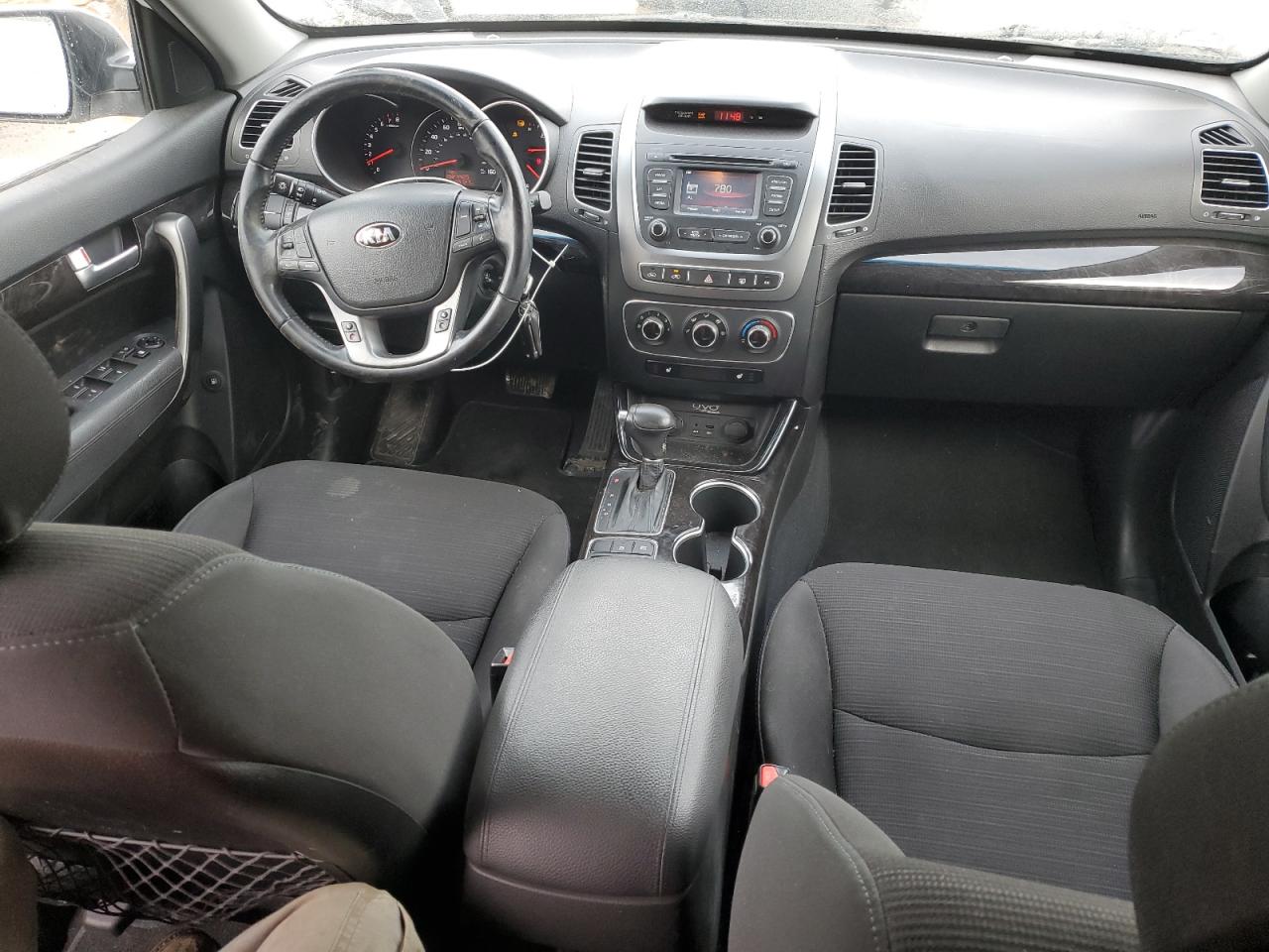 2014 Kia Sorento - Image 8
