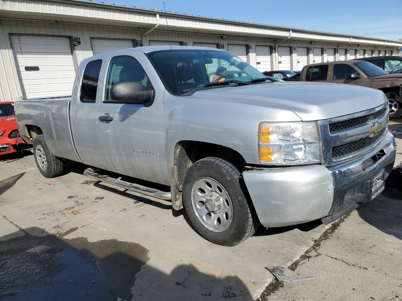 2011 Chevrolet Silverado - Image 4
