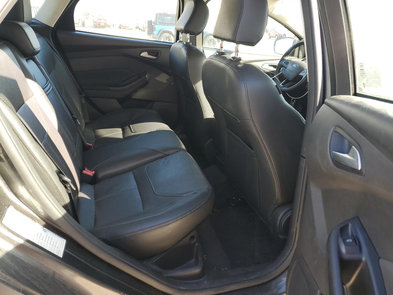 2015 Ford Focus - Image 10