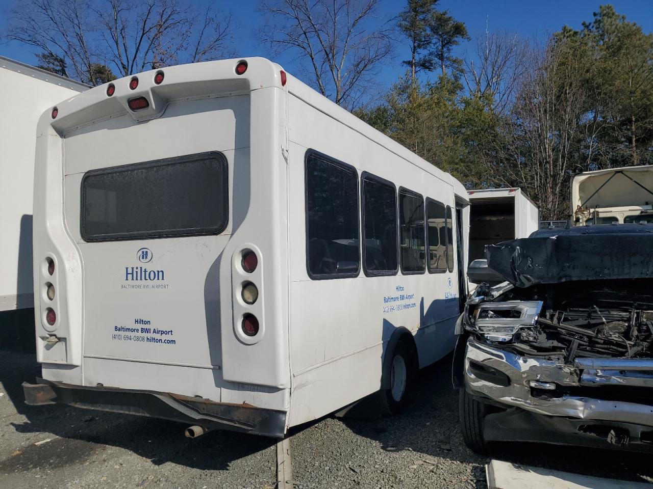 2014 Ford Econoline - Image 3