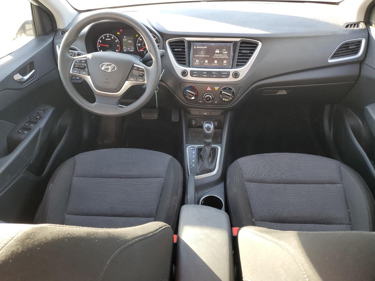 2022 Hyundai Accent - Image 8