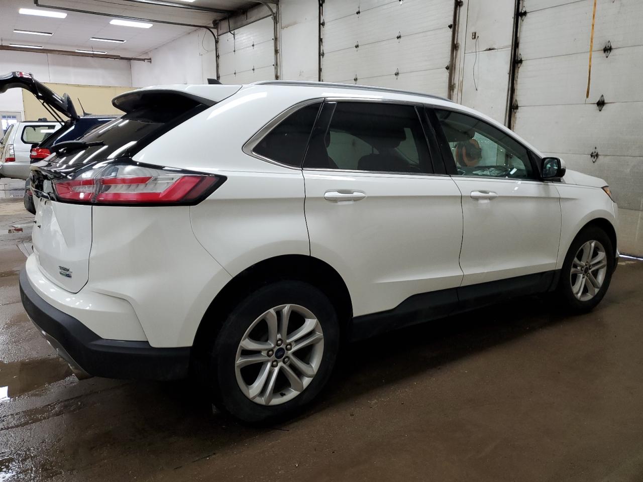 2020 Ford Edge - Image 3