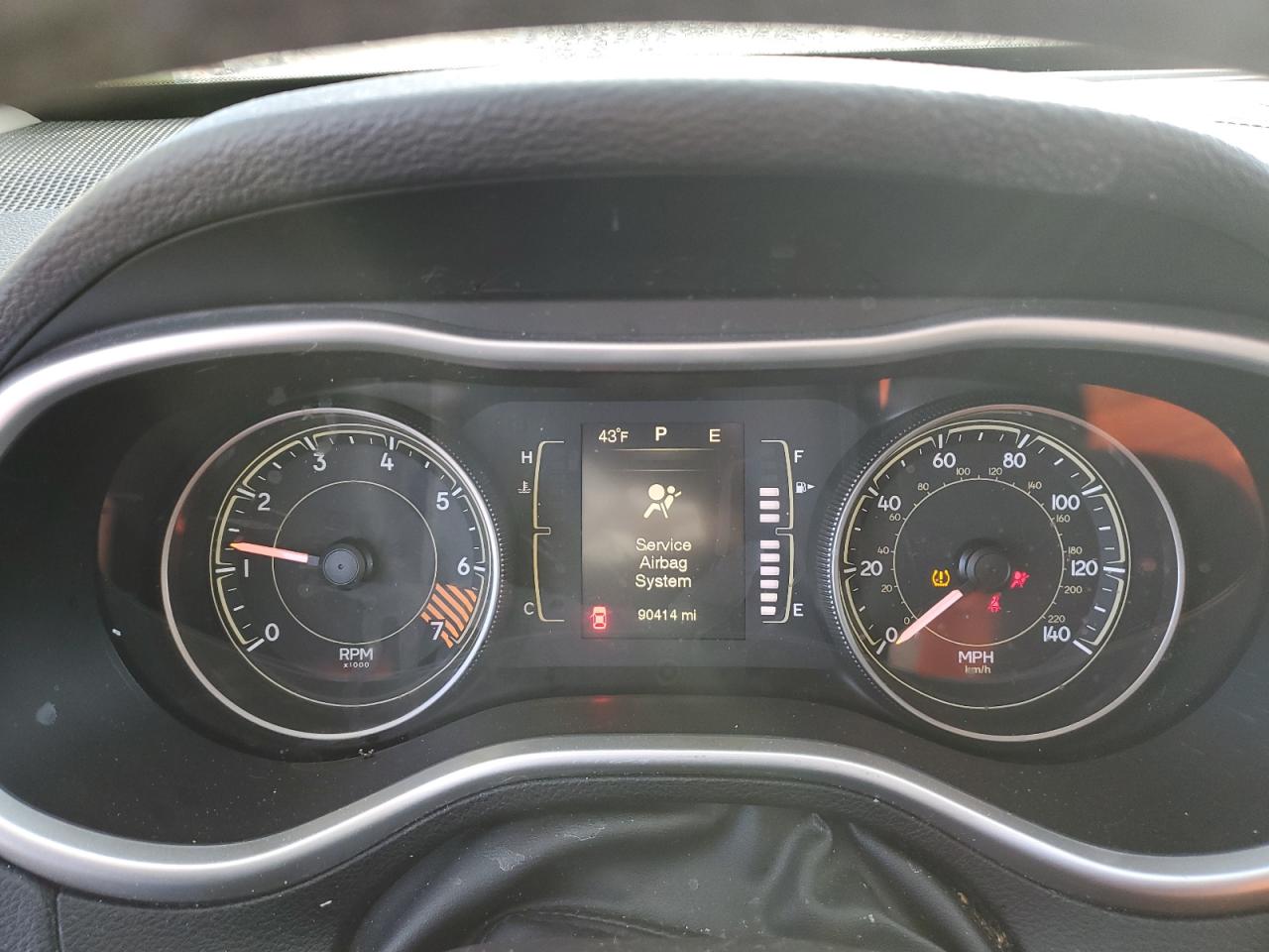 2014 Jeep Grand Cherokee - Image 9