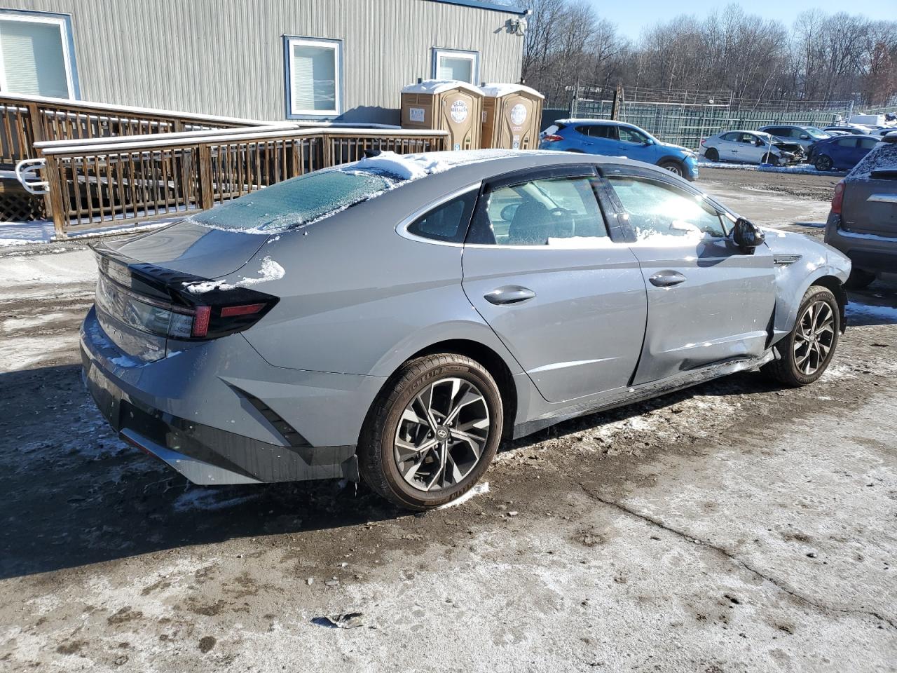 2024 Hyundai Sonata - Image 3