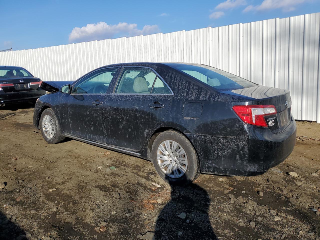 2014 Toyota Camry - Image 2