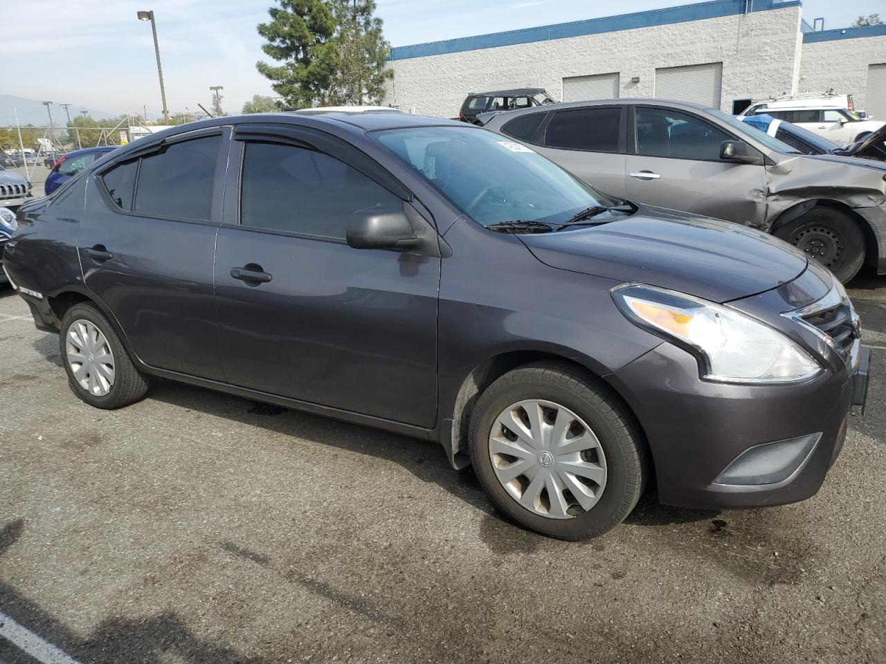 2015 Nissan Versa - Image 4