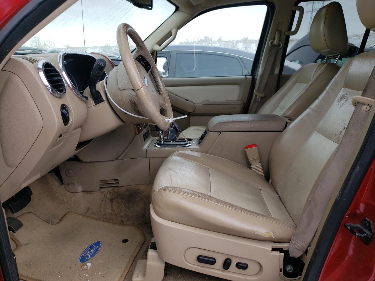 2010 Ford Explorer - Image 7