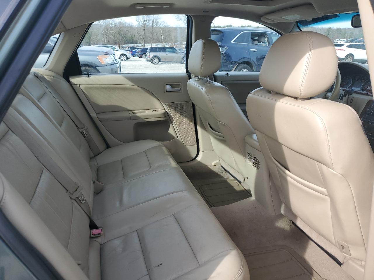 2007 Ford Five Hundred - Image 10