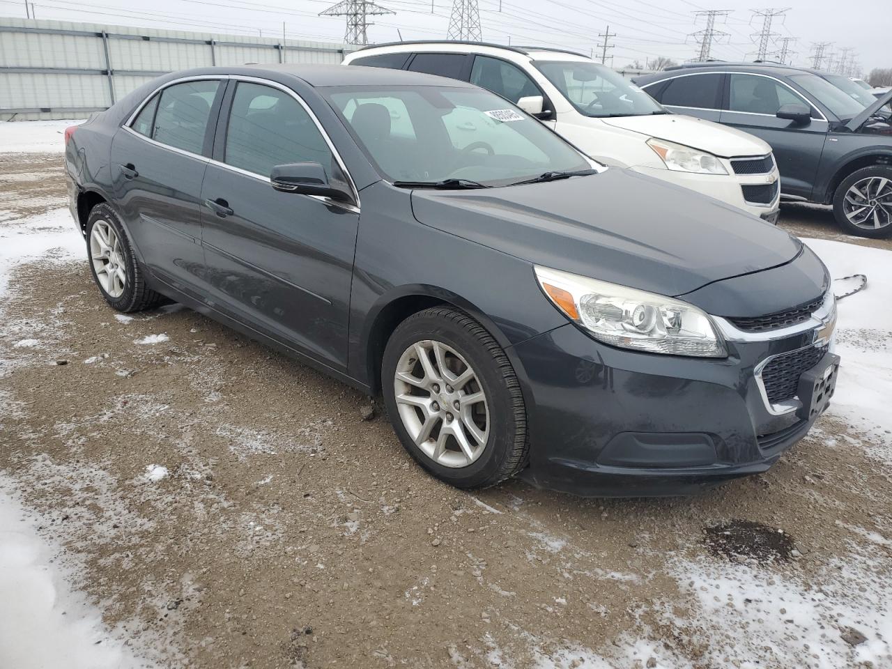 2015 Chevrolet Malibu - Image 4