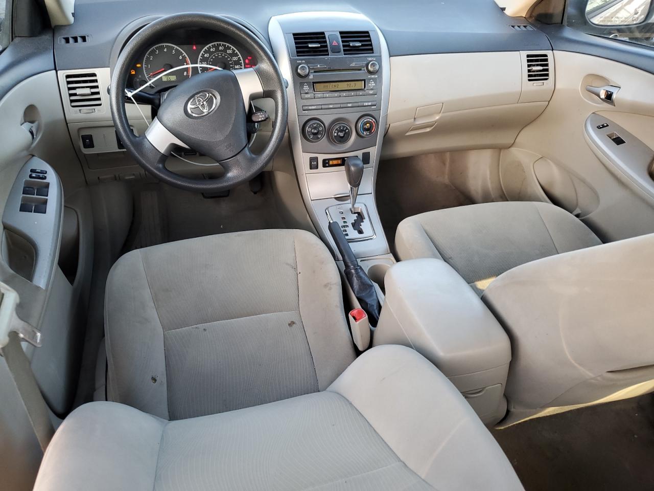 2011 Toyota Corolla - Image 8