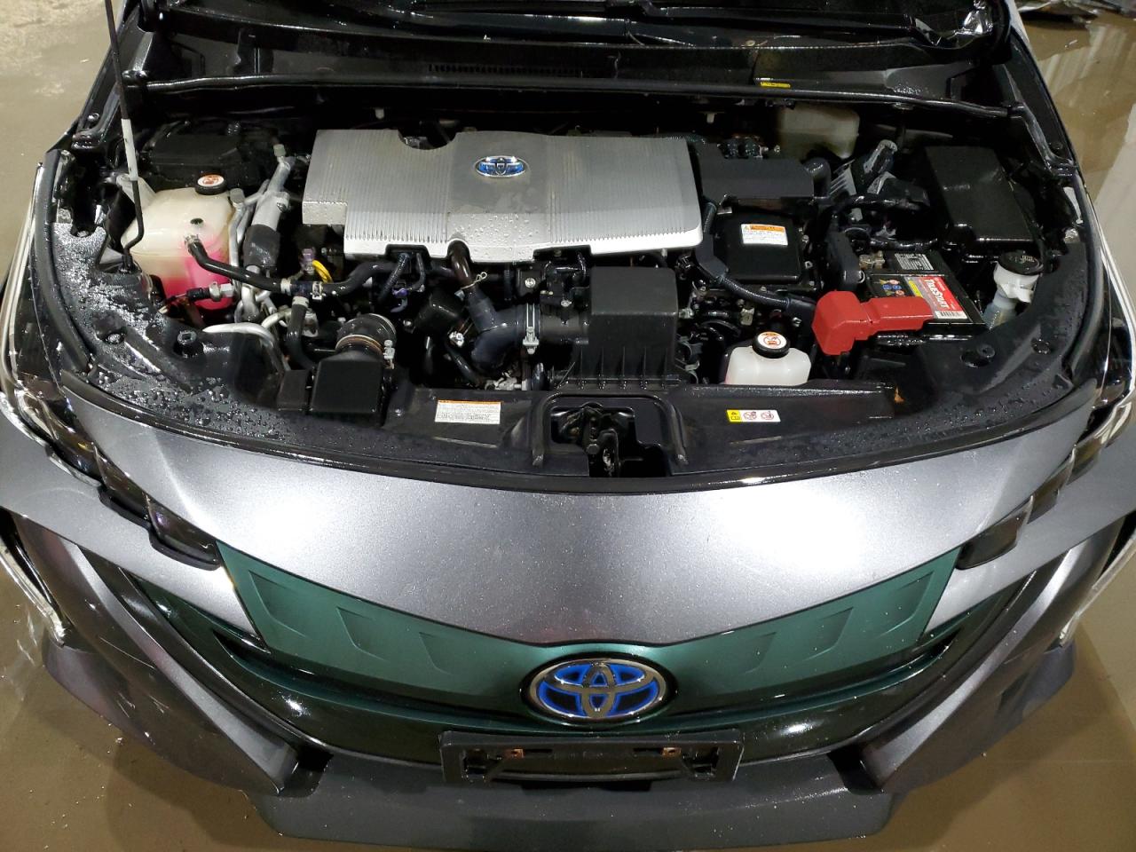 2017 Toyota Prius - Image 11
