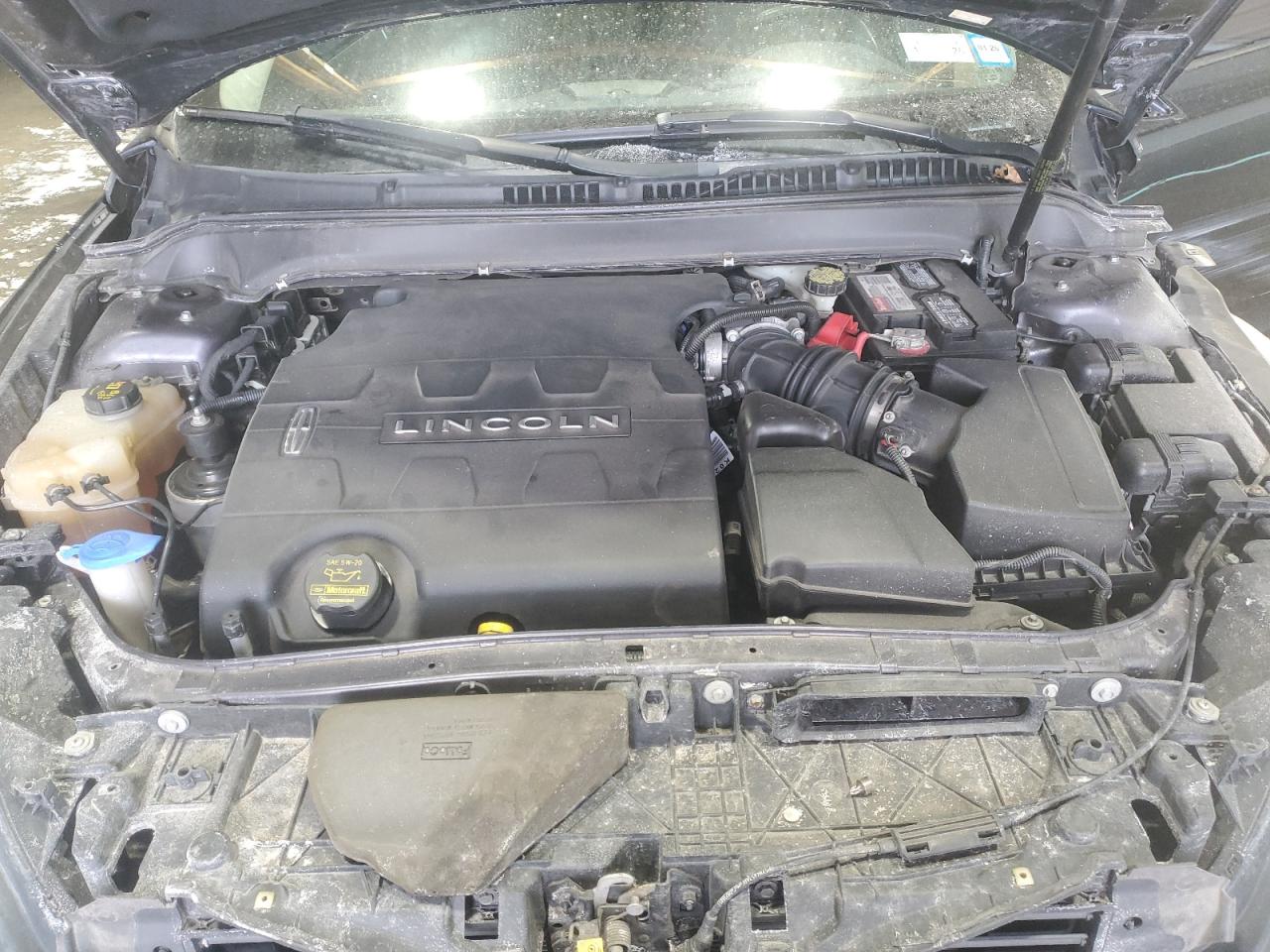 2013 Lincoln MKZ - Image 11