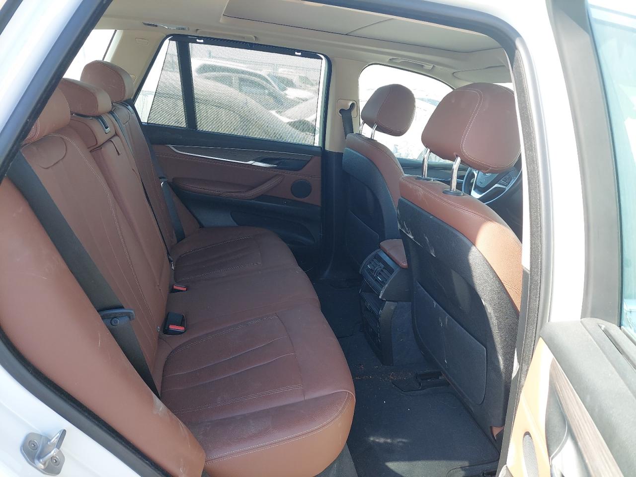 WBAKR0107J0X65072 - 2018 BMW X5 - #42064585