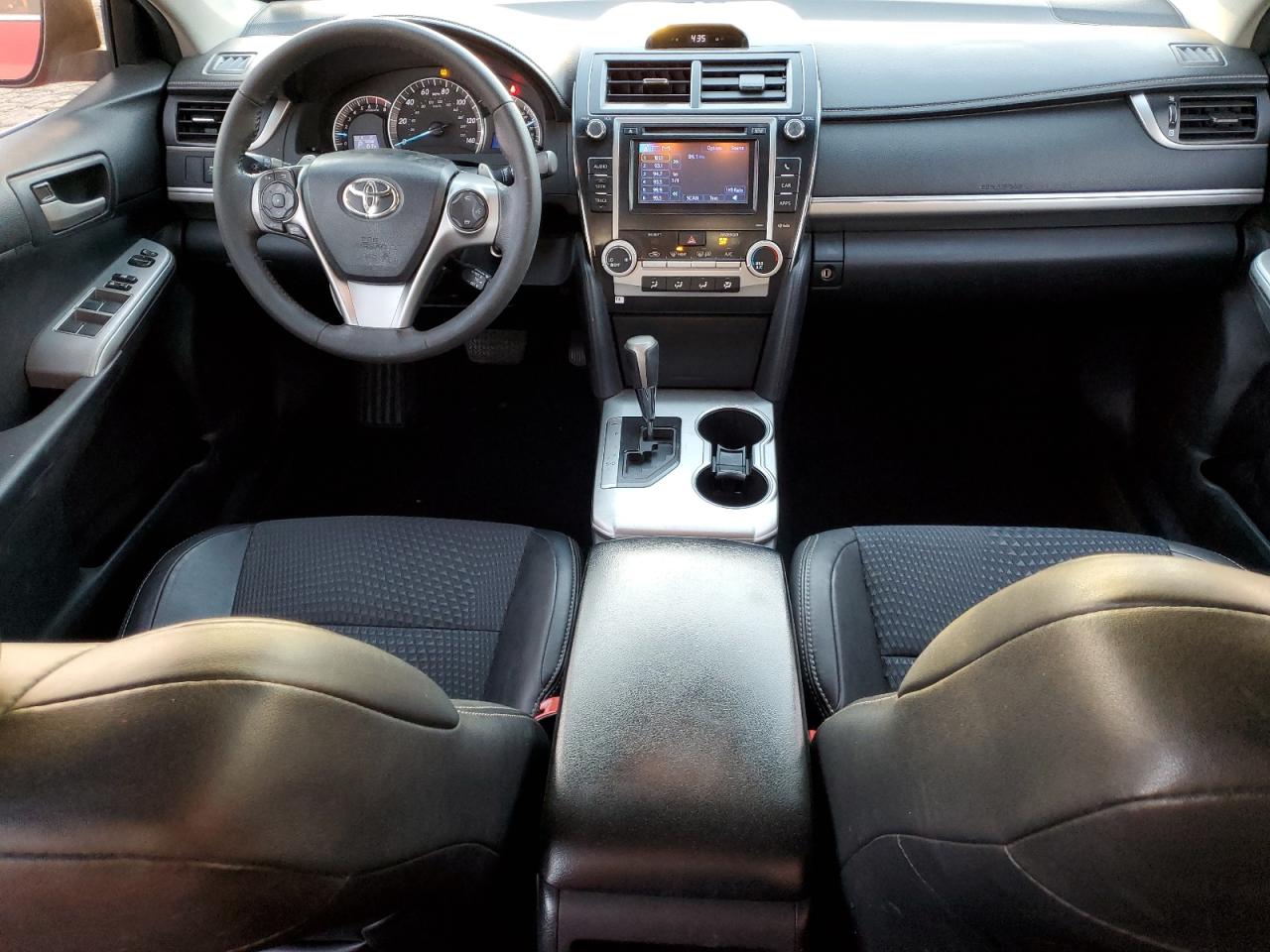 2012 Toyota Camry - Image 8