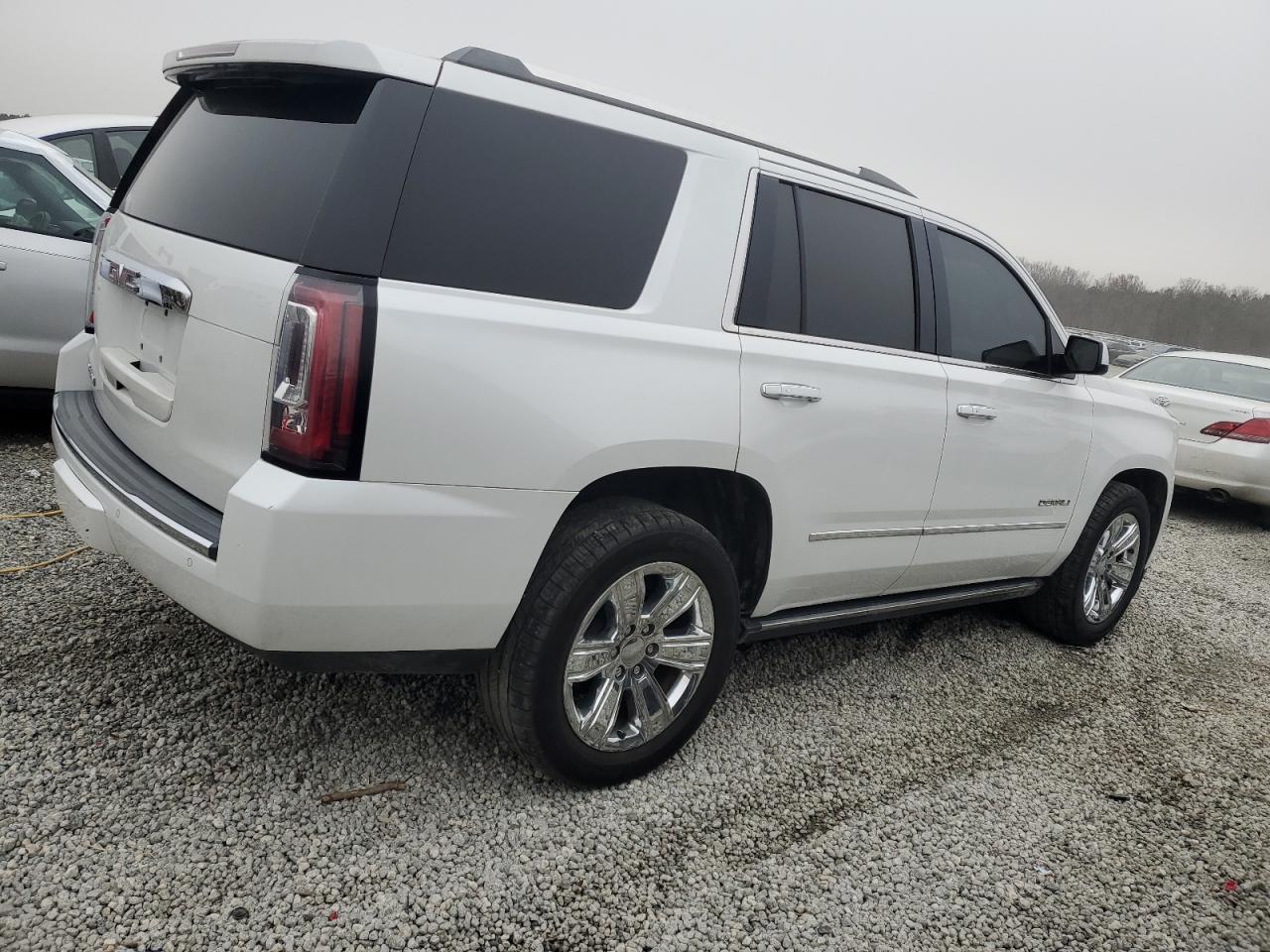 VIN 1GKS1CKJ0GR317347 2016 GMC YUKON no.3