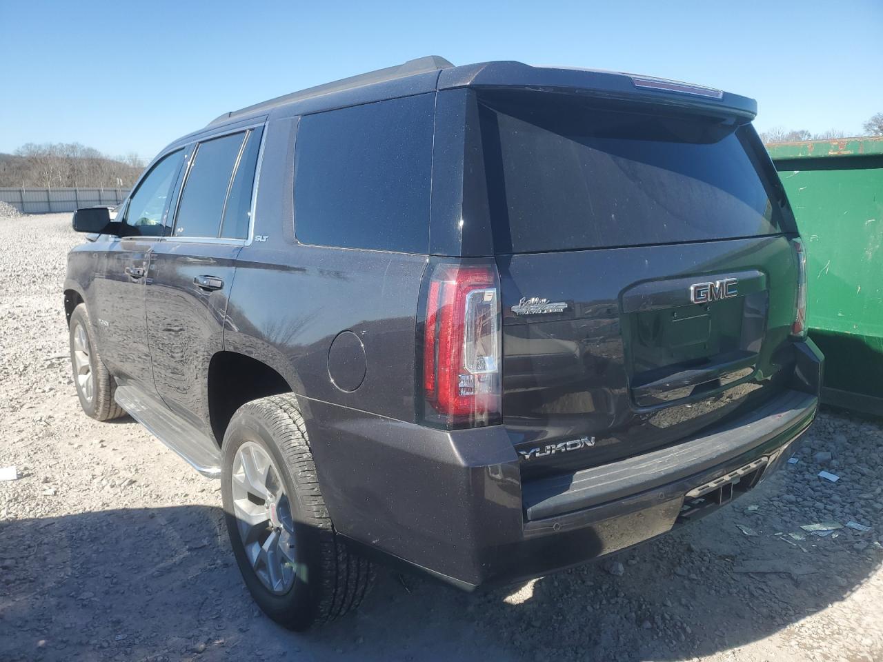 2017 GMC Yukon - Image 2