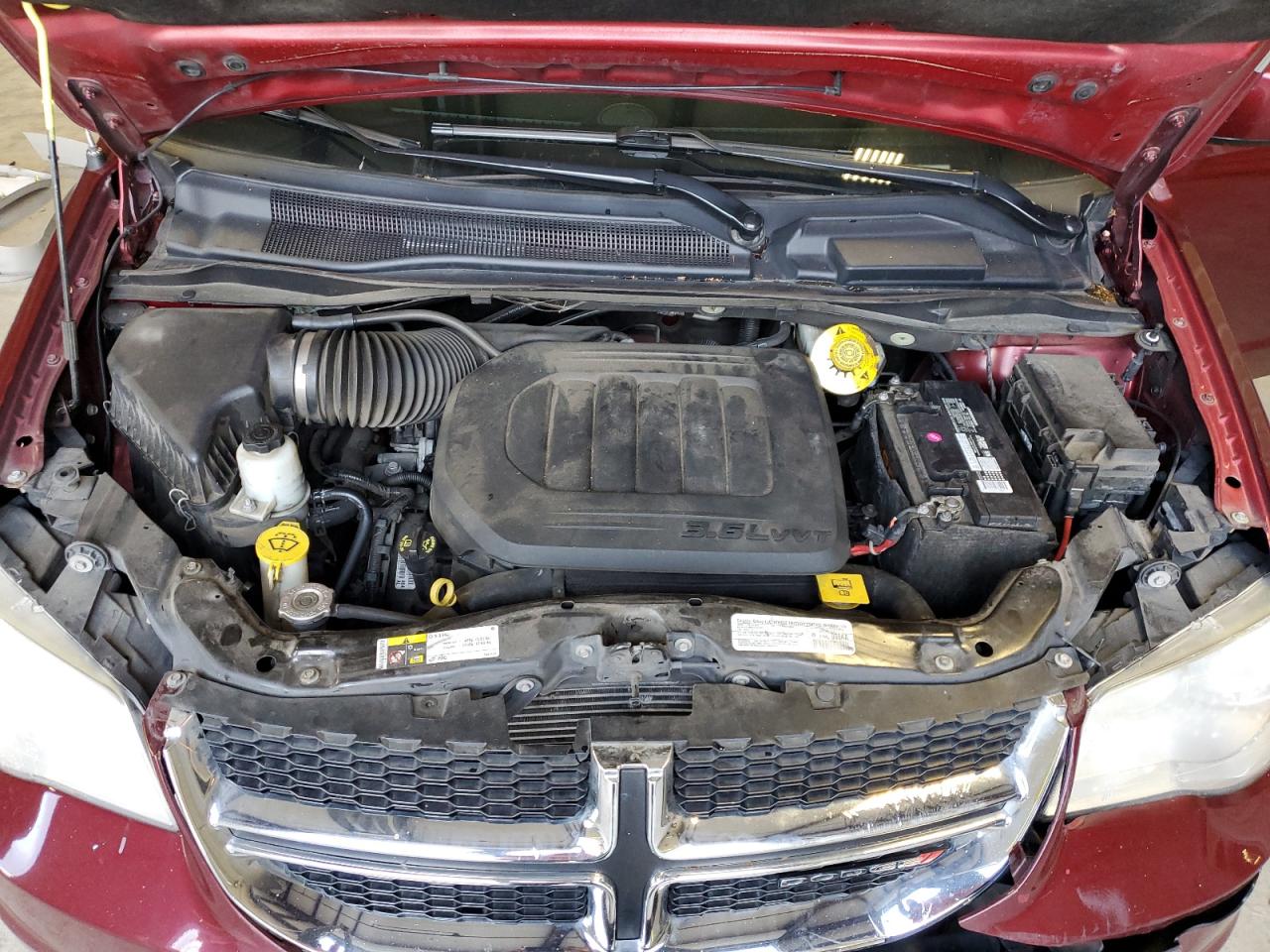 2019 Dodge Caravan - Image 12