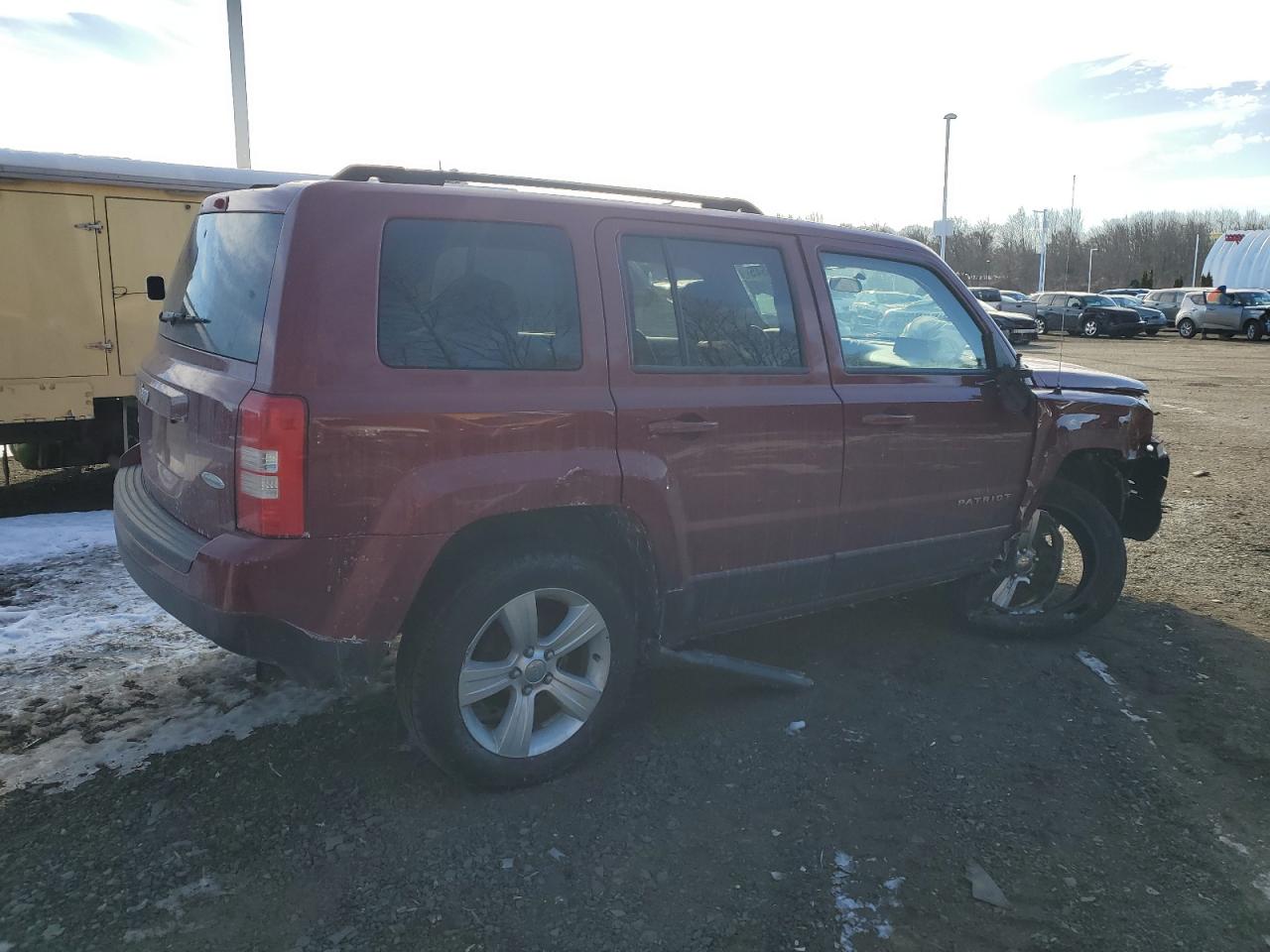 2014 Jeep Liberty (Patriot) - Image 3