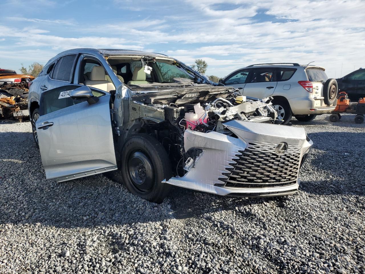 2024 Lexus RX - Image 4