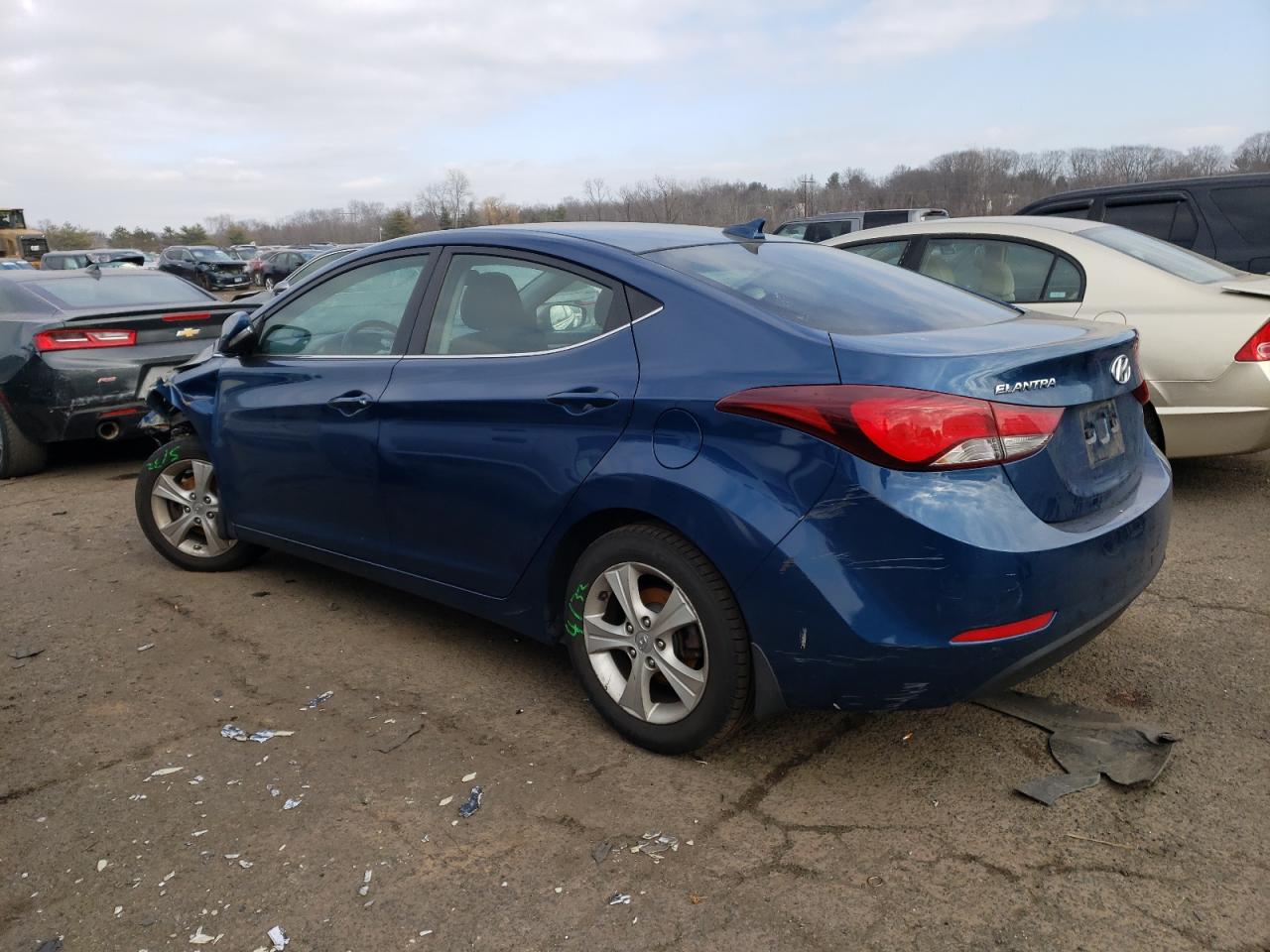 2016 Hyundai Elantra - Image 2
