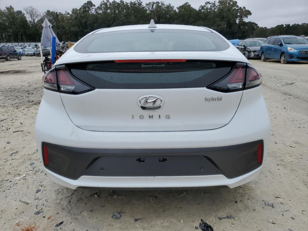 2022 Hyundai IONIQ - Image 6