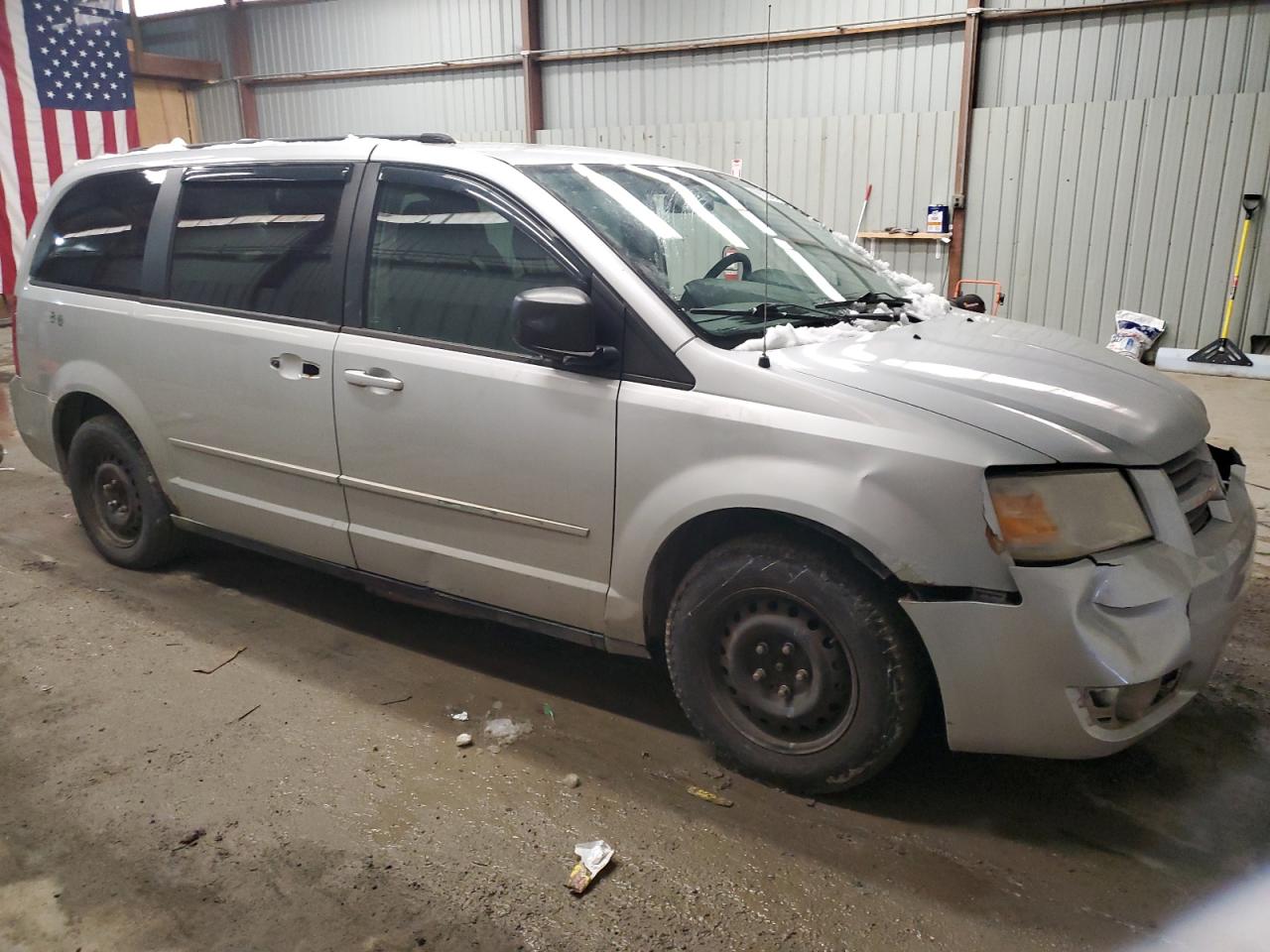 2009 Dodge Caravan - Image 4