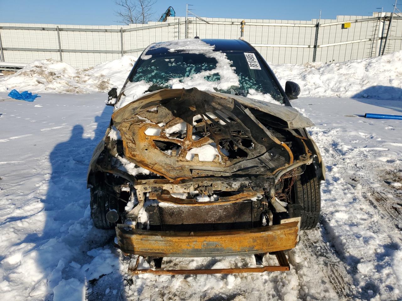 2016 Chevrolet Sonic - Image 5