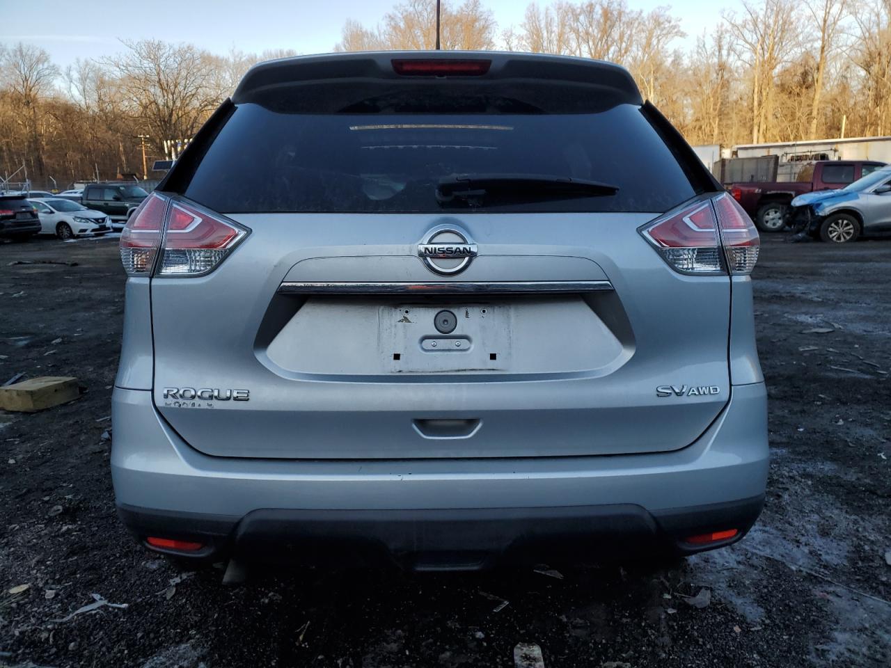 2015 Nissan Rogue - Image 6