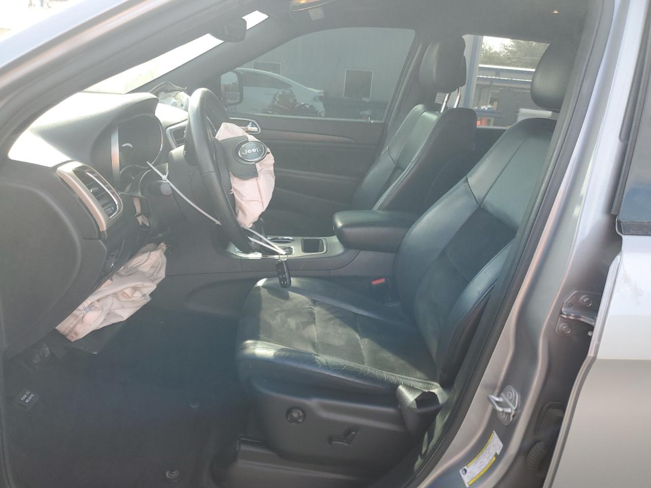 2018 Jeep Grand Cherokee - Image 7