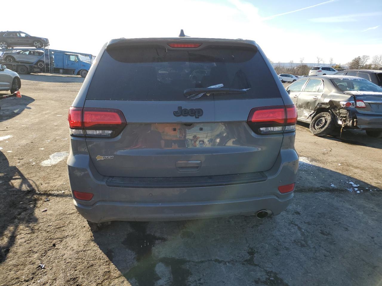 2021 Jeep Grand Cherokee - Image 6