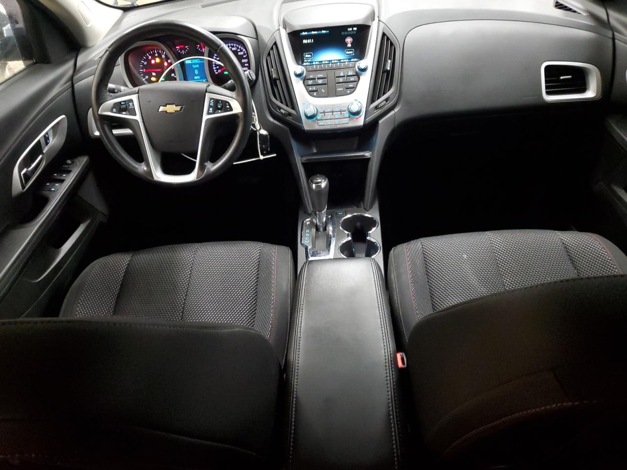 2017 Chevrolet Equinox - Image 8