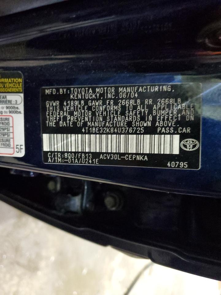 2004 Toyota Camry - Image 12