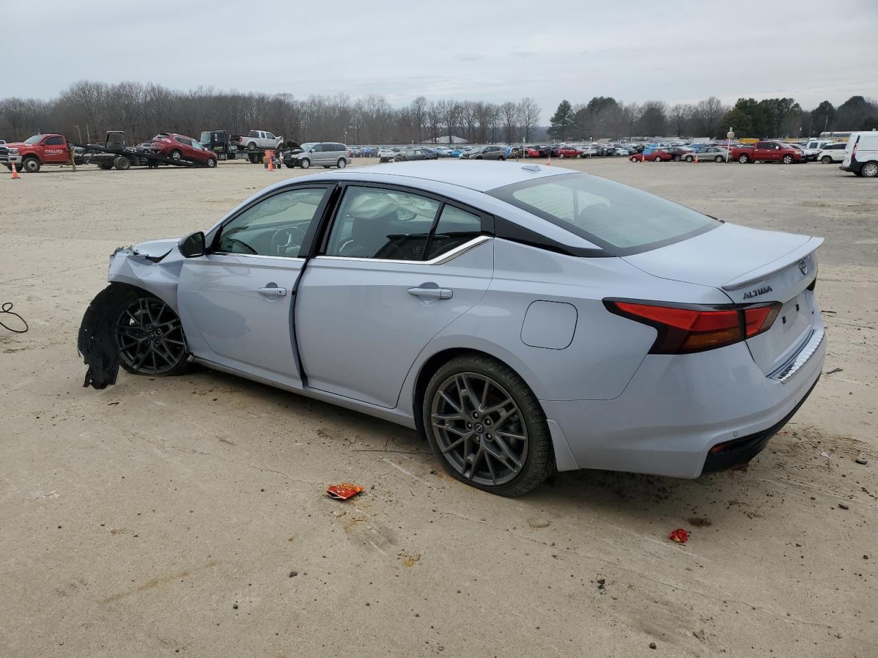 VIN 1N4AL4CV9PN318437 2023 NISSAN ALTIMA no.2