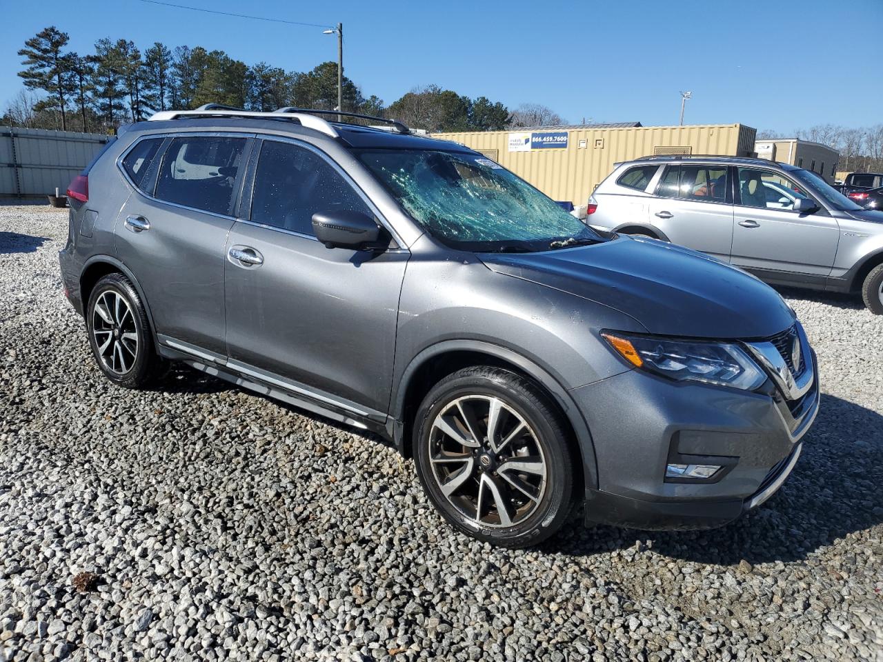 2018 Nissan Rogue - Image 4