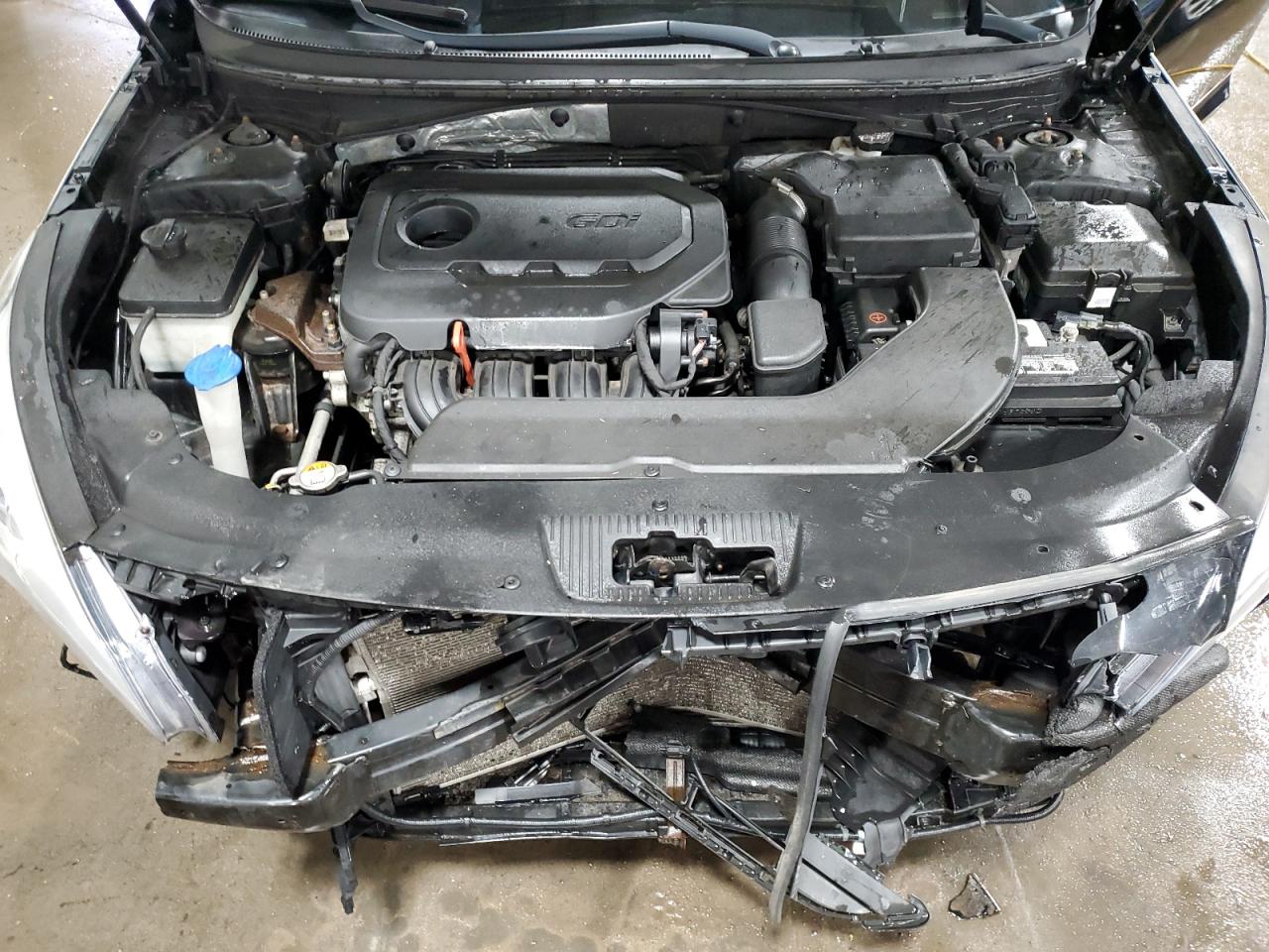 2015 Hyundai Sonata - Image 12