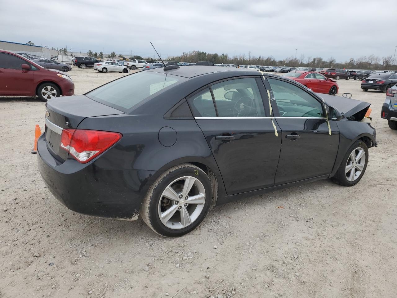 2015 Chevrolet Cruze - Image 3