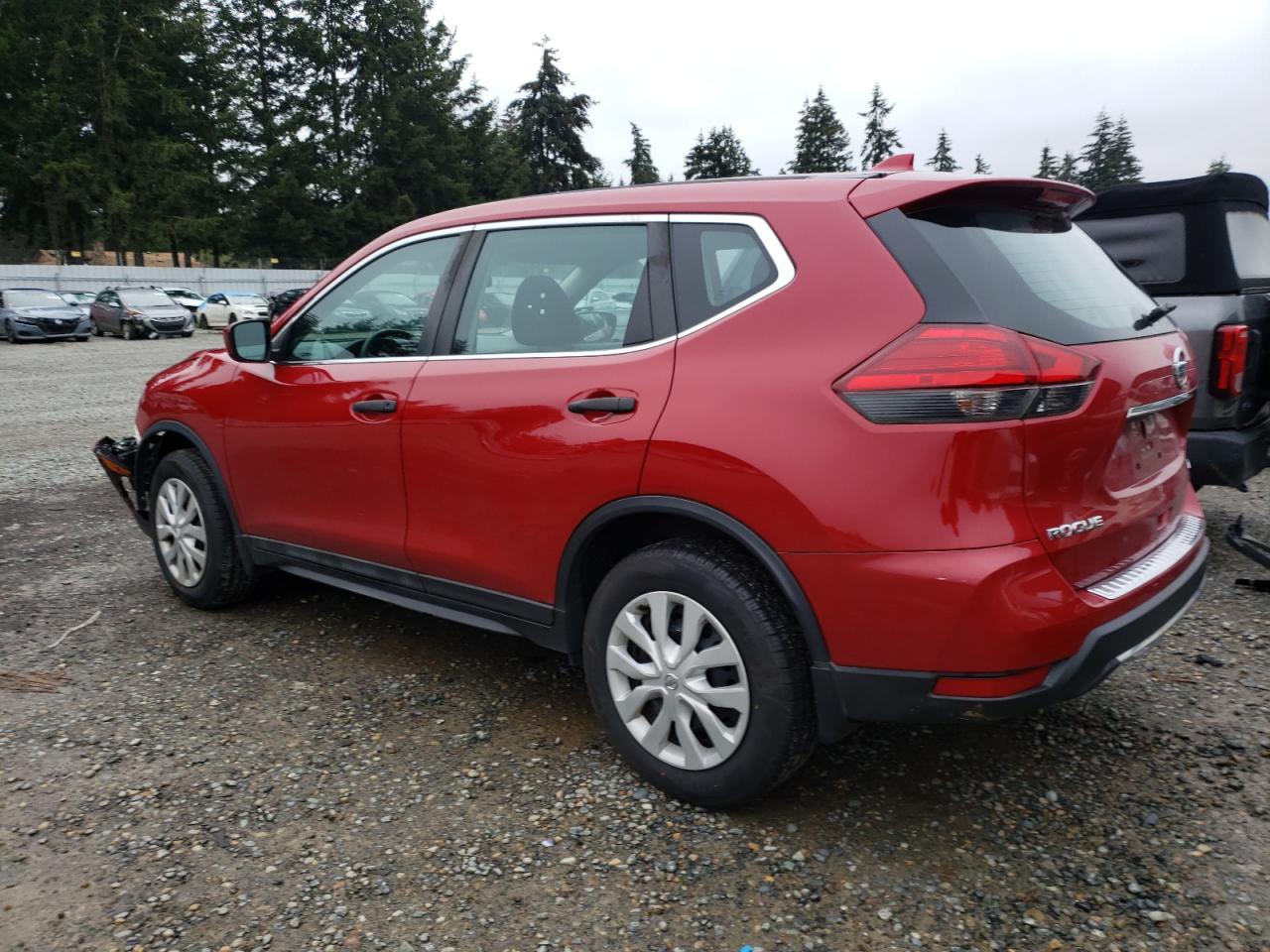 2017 Nissan Rogue - Image 2