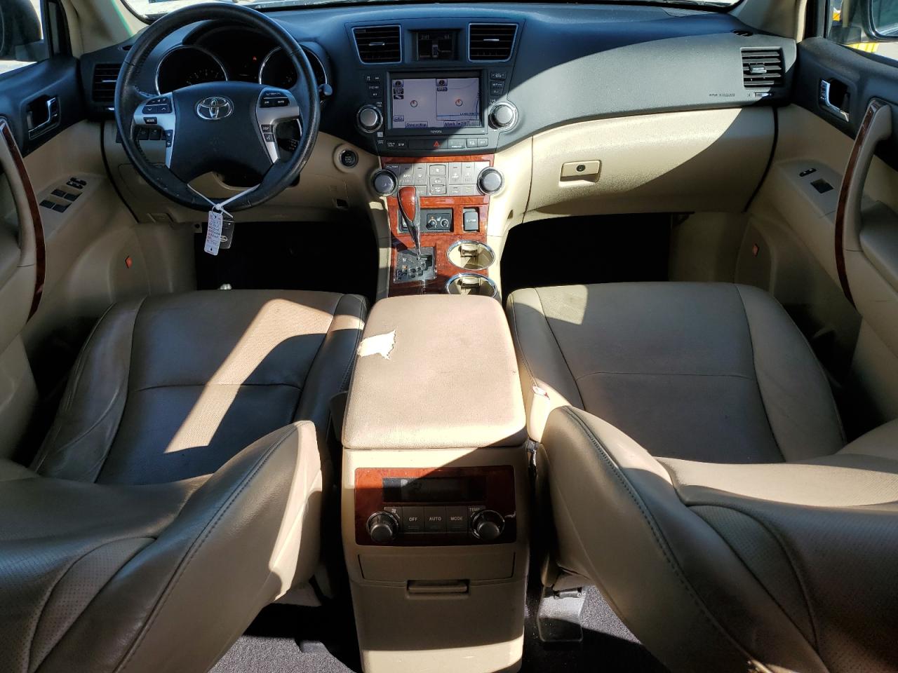 2012 Toyota Highlander - Image 8