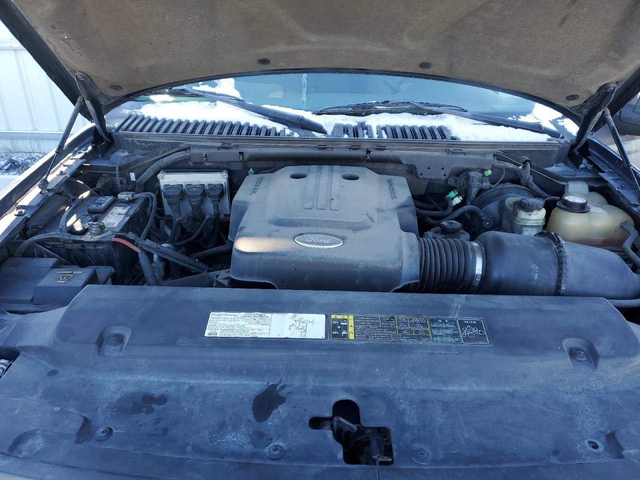 2004 Ford Expedition - Image 12