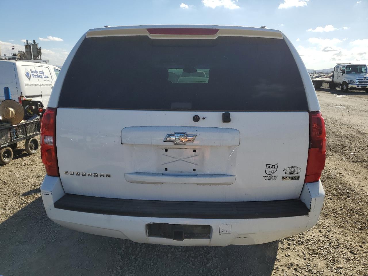 2010 Chevrolet Suburban - Image 6