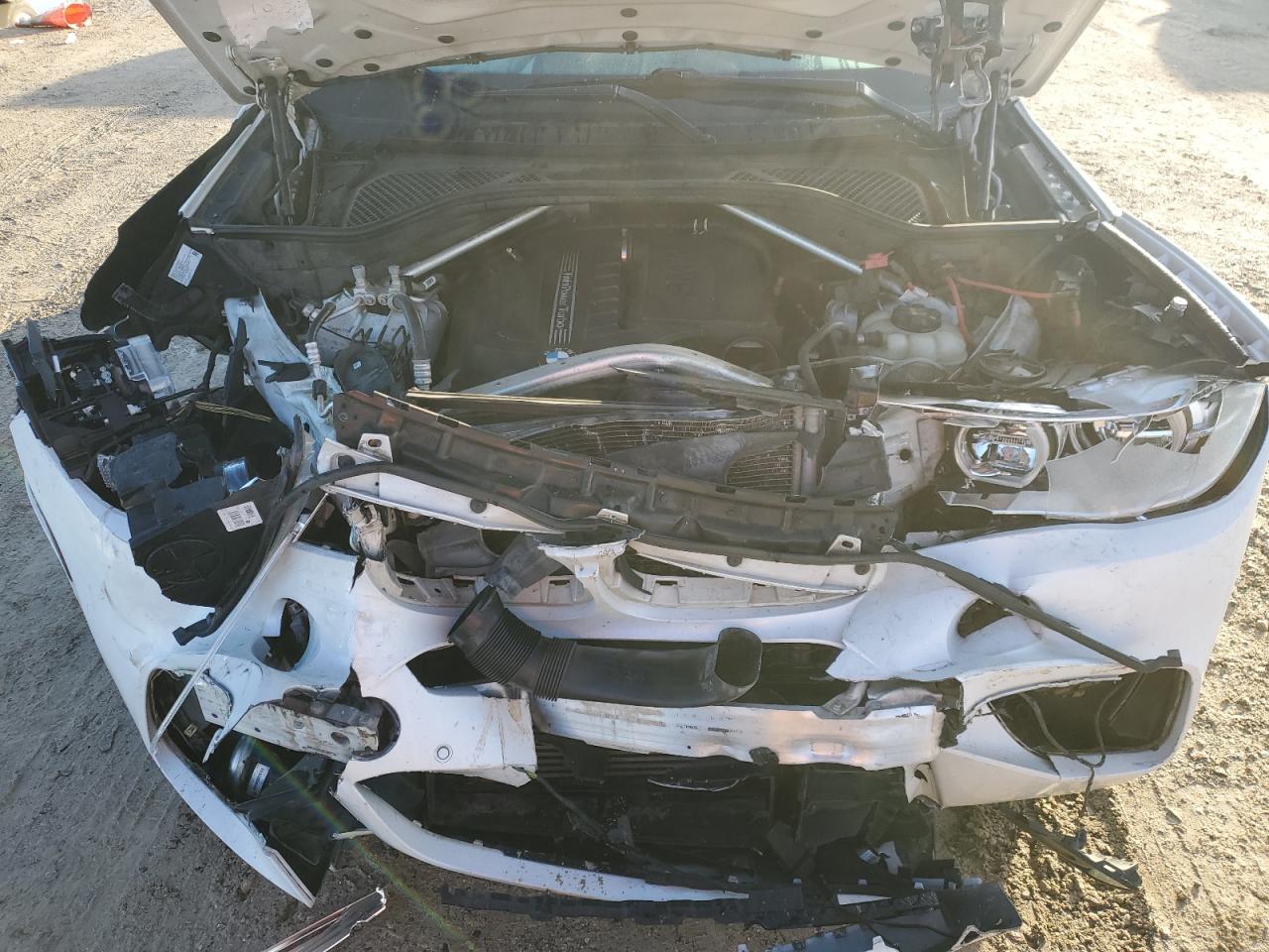 2018 BMW X6 - Image 14