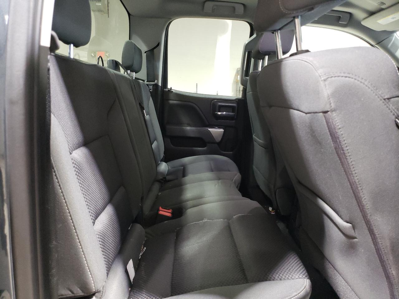 2019 Chevrolet Silverado - Image 11