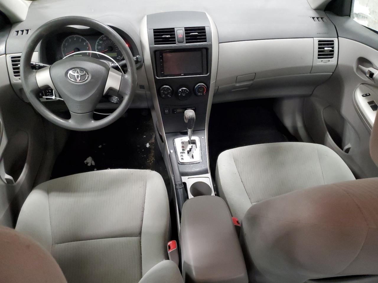 2010 Toyota Corolla - Image 8