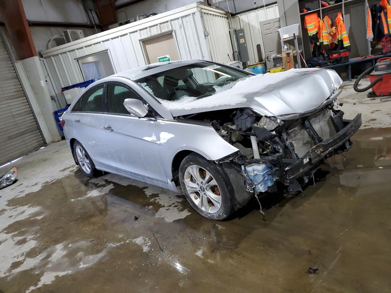 2013 Hyundai Sonata - Image 4