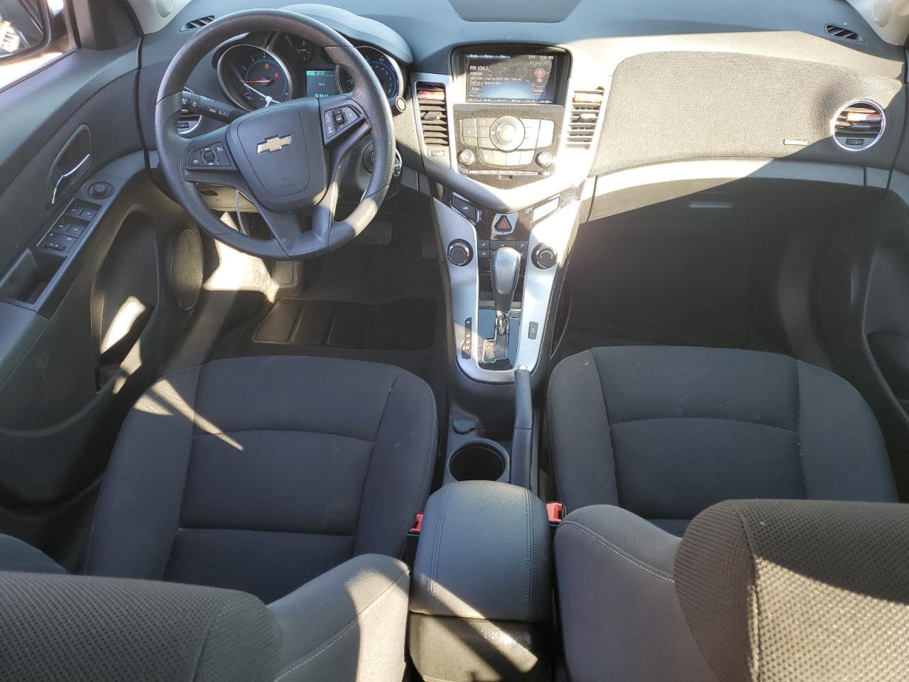 2016 Chevrolet Cruze - Image 8