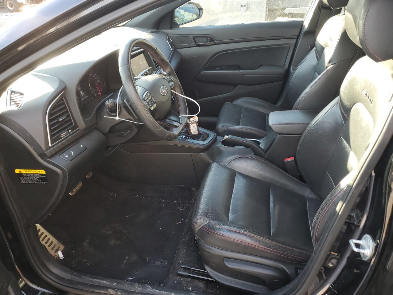 2018 Hyundai Elantra - Image 7