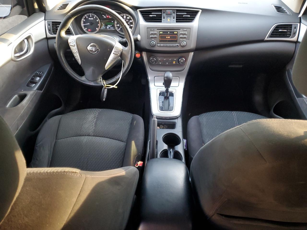 2014 Nissan Sentra - Image 8